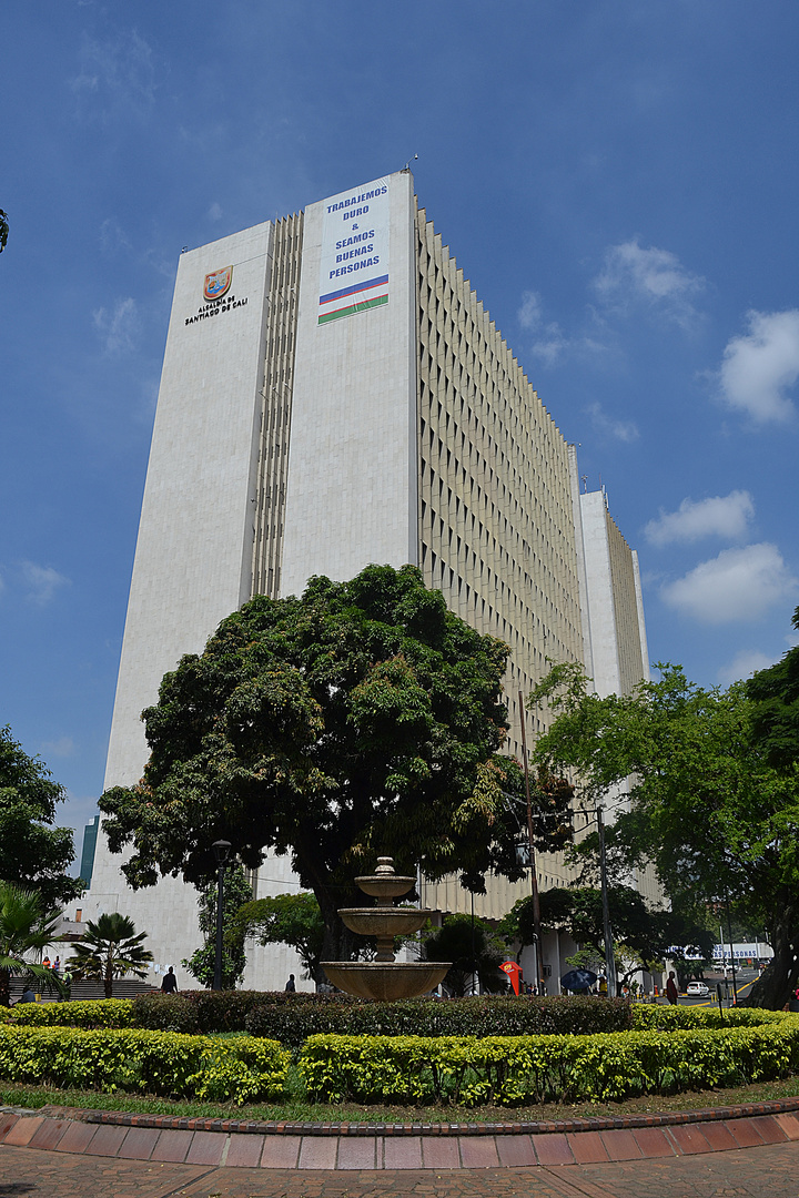 el centro administrativo municipal de cali ' CAM'