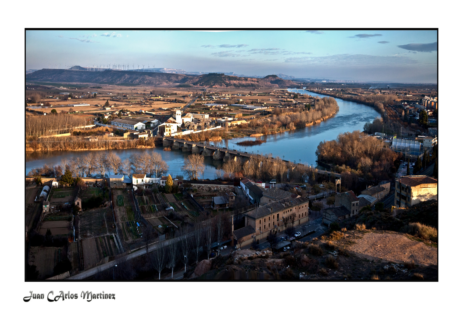 El Ebro que pasa por Tudela Navarra
