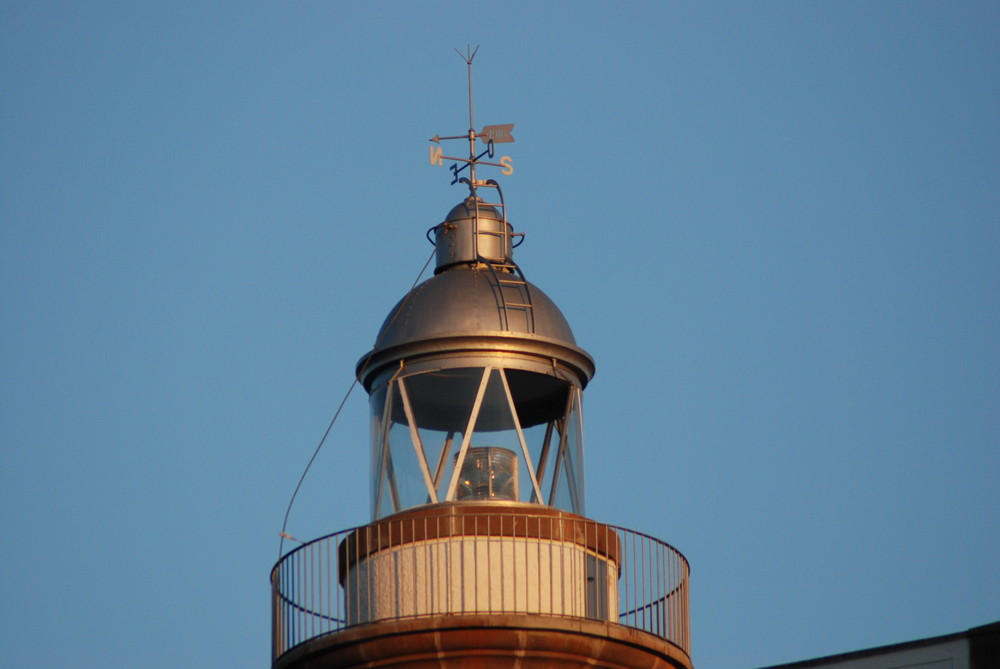 El faro de Melilla la Vieja