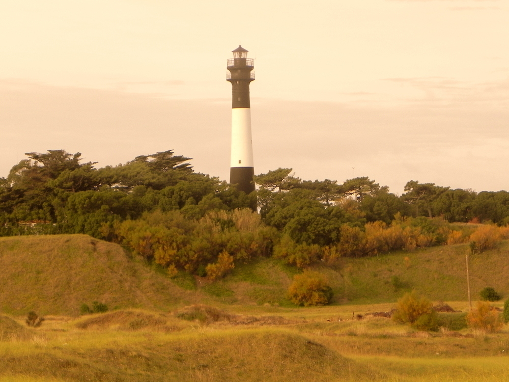 EL FARO,QUEQUEN