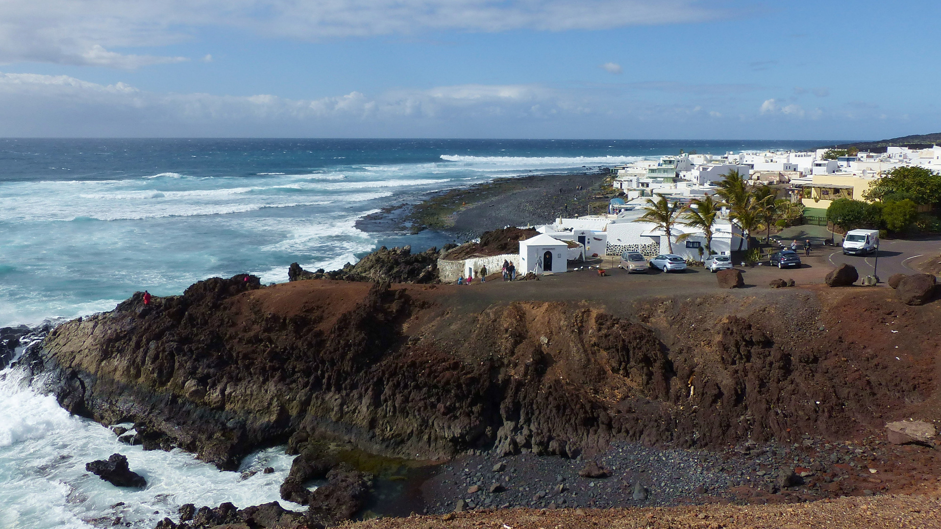 El Golfo, das kleine Fischerdort an der Südwestküste.