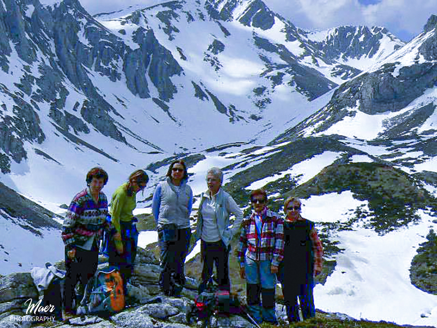 El grupo de mujeres que se queda en la Laguna de Los Verdes. León 2007.