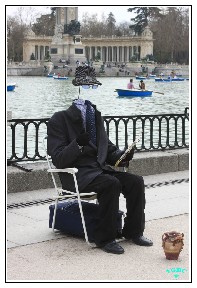 El hombre invisible de El Retiro (Madrid)