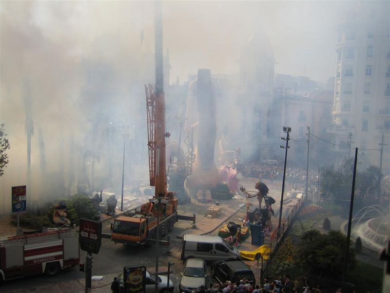 El humo aumenta