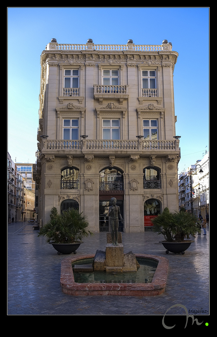 El Icue y el Palacio Pedreño