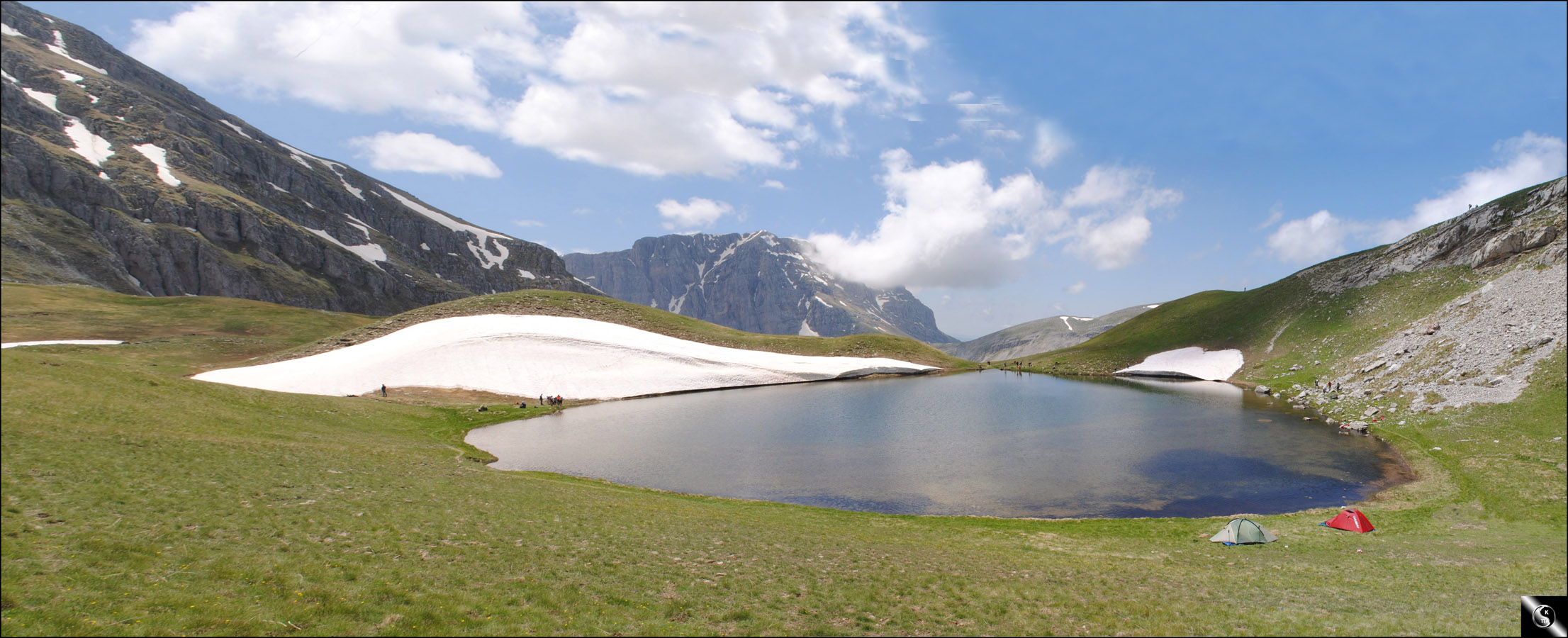 El lago de dragon en Grecia