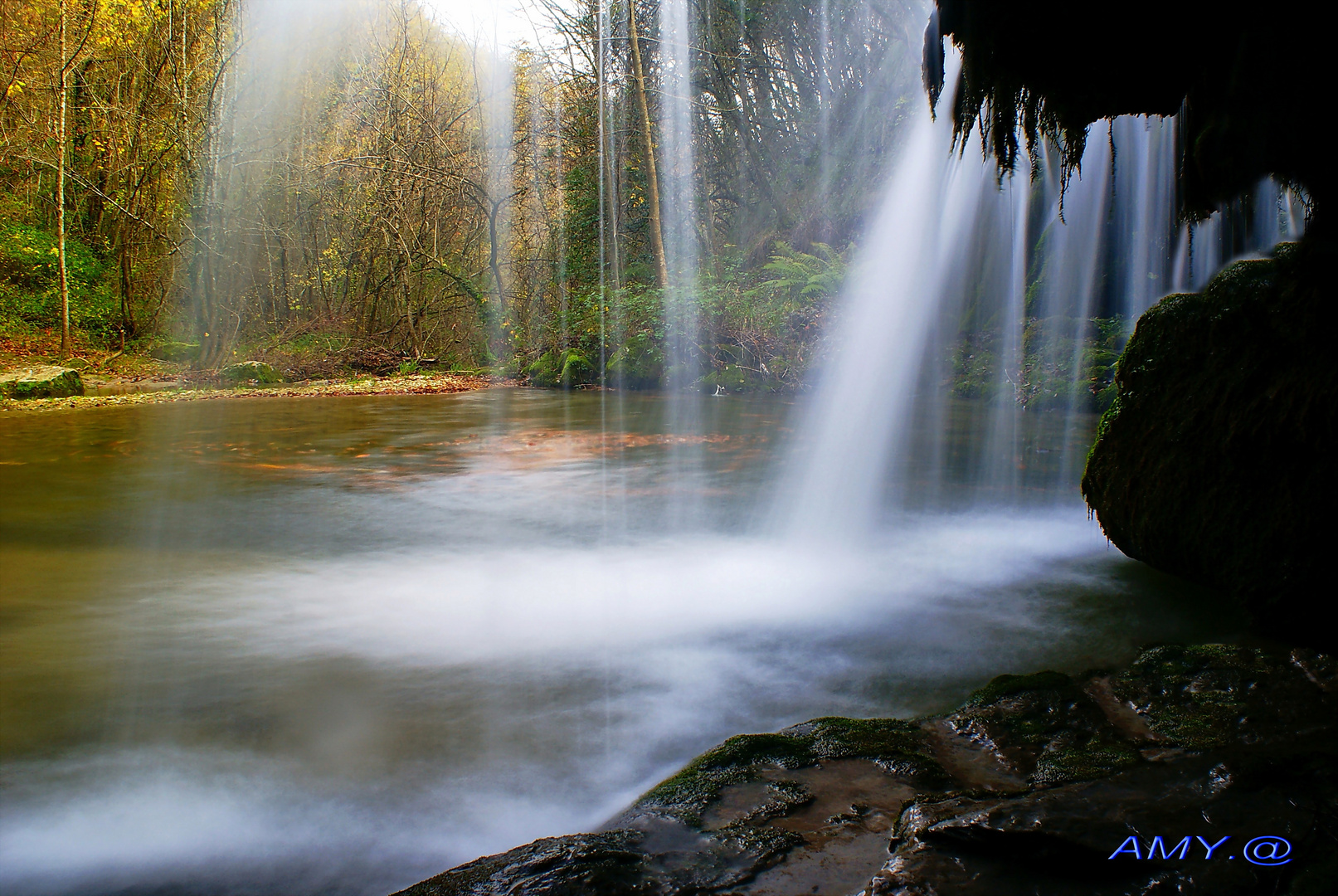 " EL ÚLTIMO MOHICANO"  -  TRÁS LA CASCADA. Para MELKART.