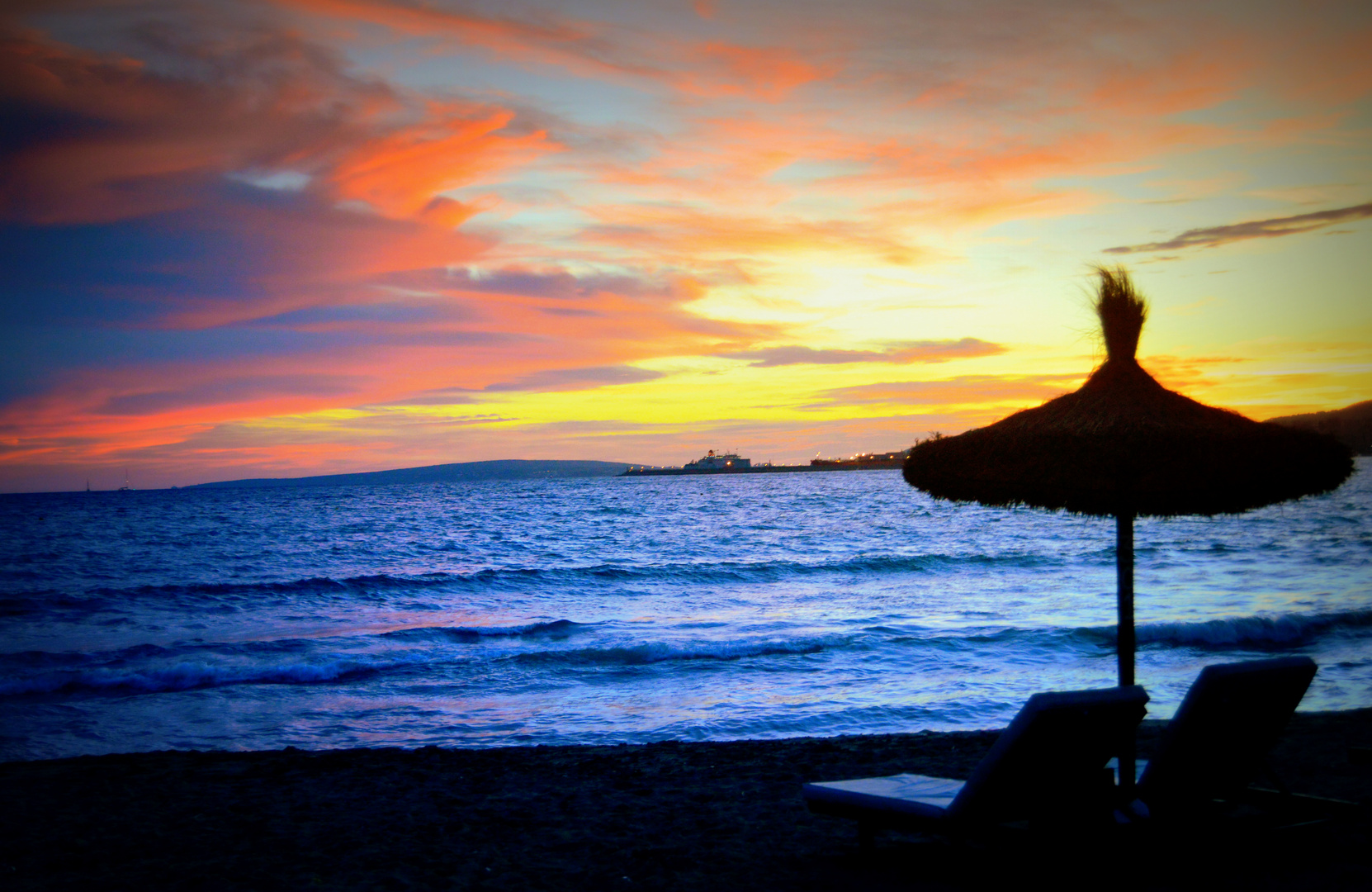 El mar, puesta de sol...cuanta belleza...así es nuestra isla (Mallorca)