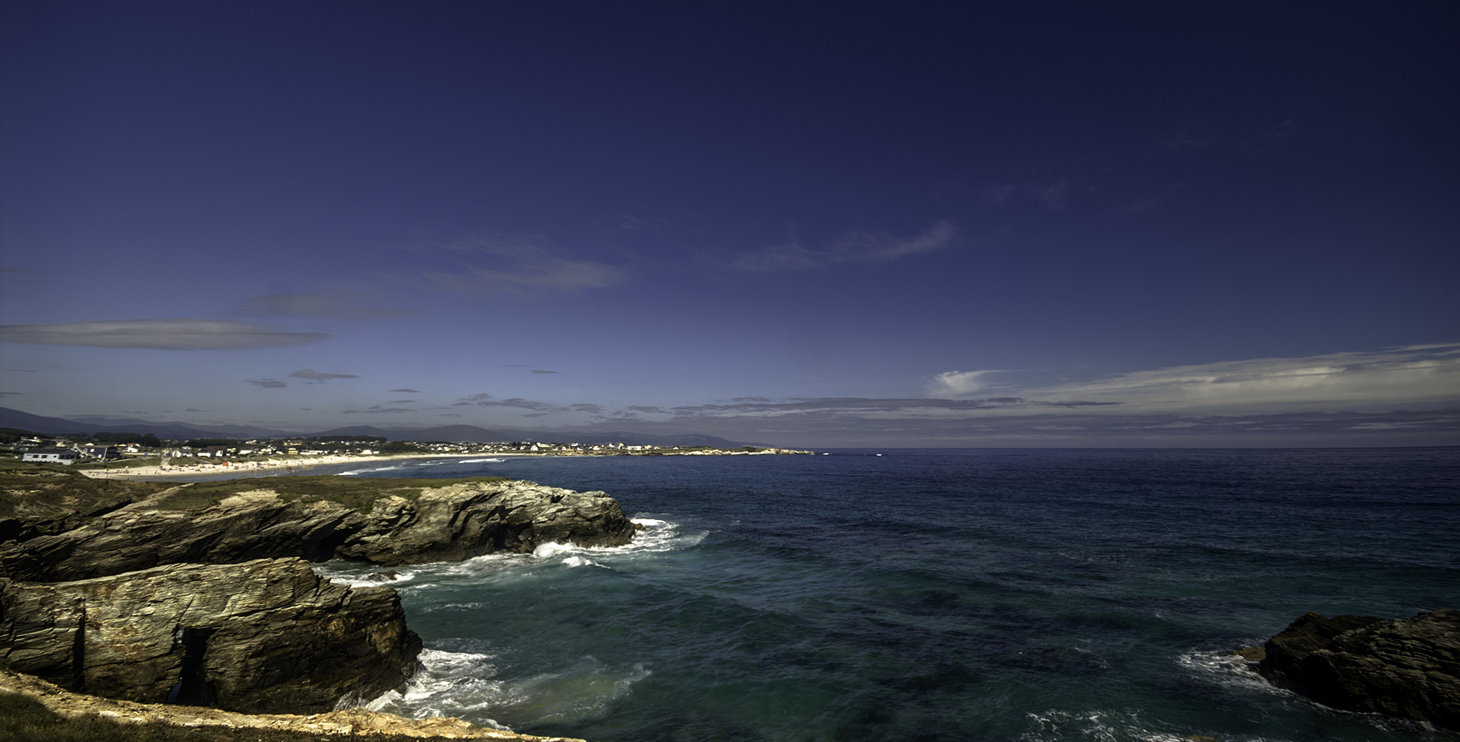 EL MAR Y SUS COLORES