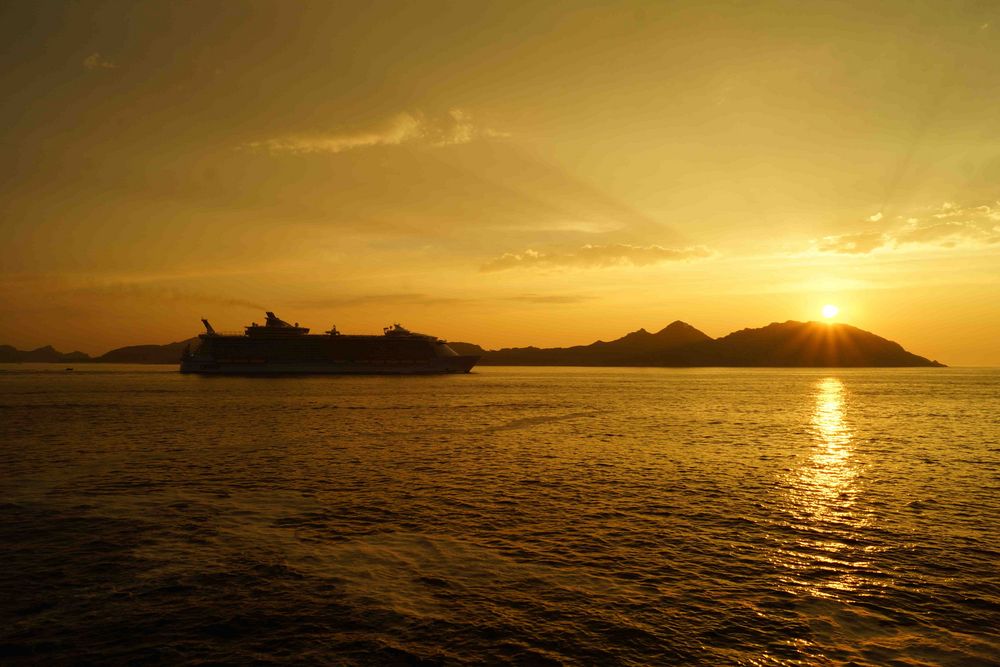 El mas grande Imagen & Foto naturaleza diversa , puestas de sol , el mas grande. Fotos de