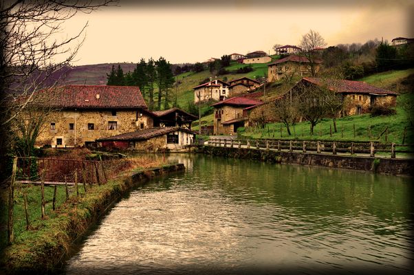 ''El molino con cielo aburrido''Taller de edición