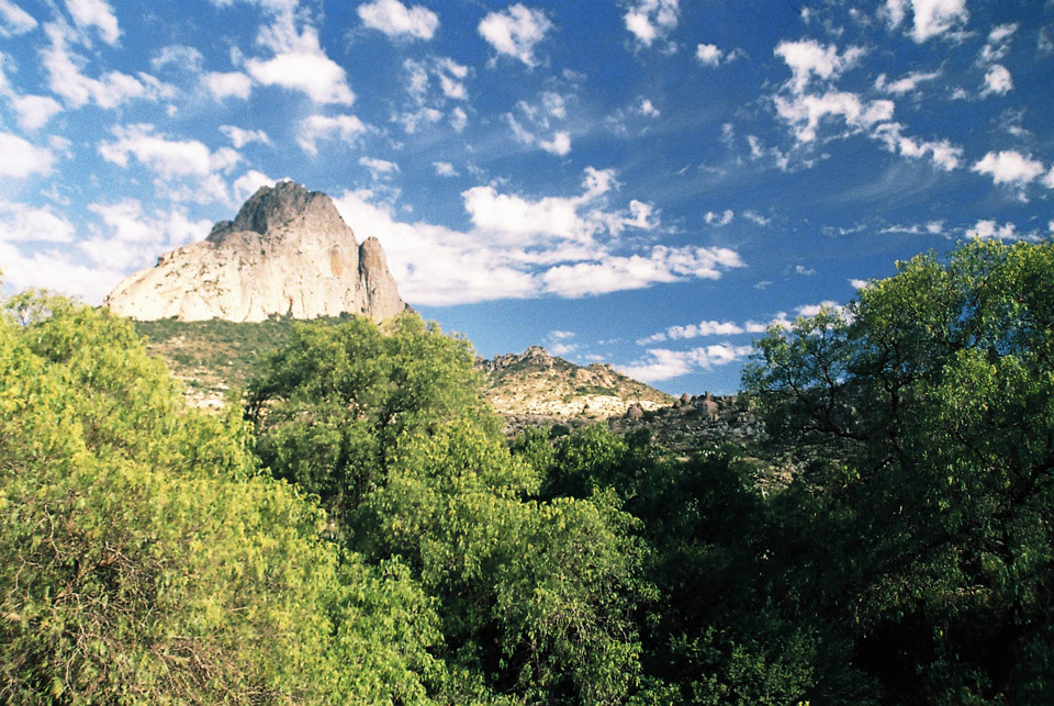 El monolito de Bernal