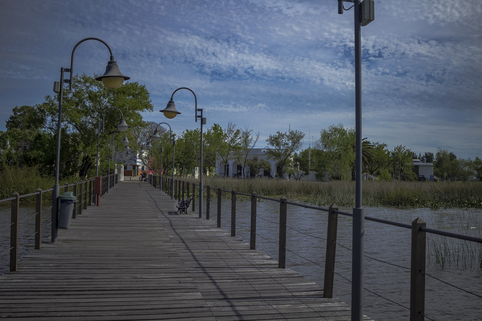 El muelle y el cirrus