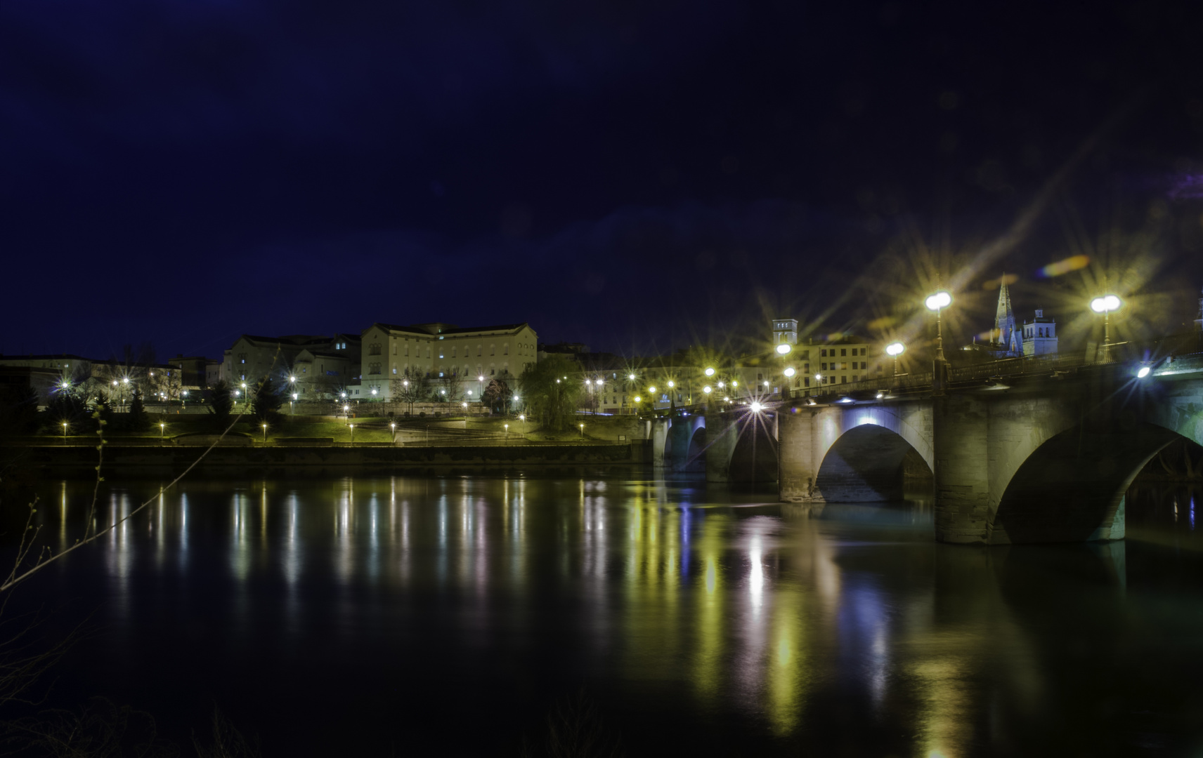 El otro lado del puente