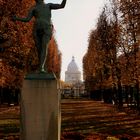 El Pantheon desde los Jardines Luxembourg