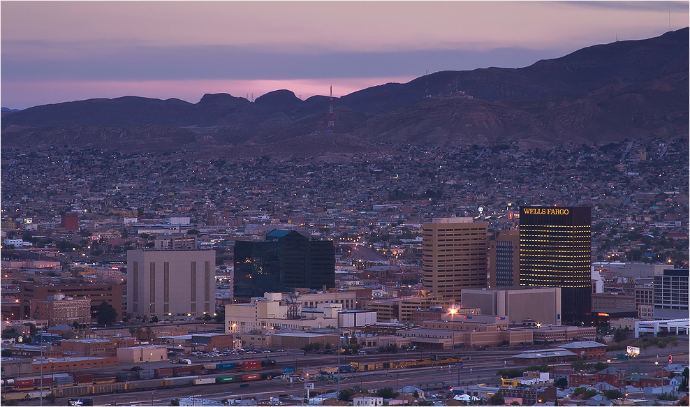 El Paso am Abend (2)