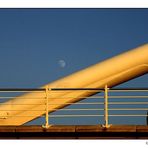 El pont de la lluna - The moon's bridge