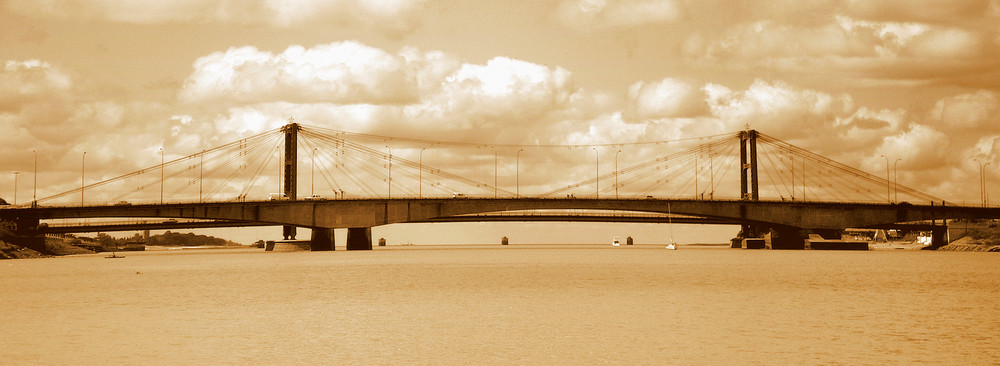 -el puente de mi ciudad-