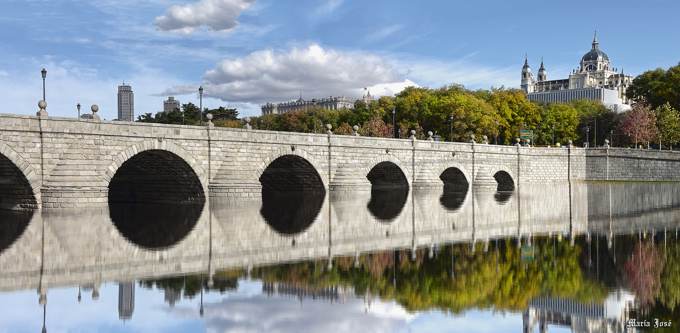 El Puente de Segovia, Madrid.