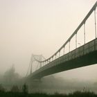 EL PUENTE Y LA NIEBLA