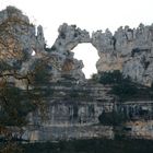 El relieve kárstico crea formas originales en Orbaneja del Castillo (Burgos)