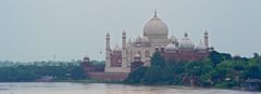El Taj, la cigonya i el riu Yamuna