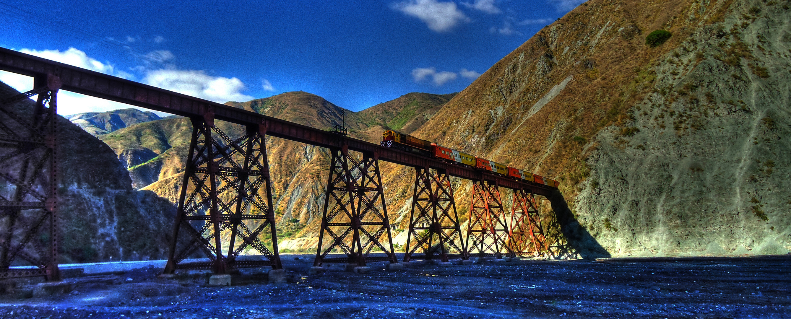 El TREN A LAS NUBES, SALTA; ARGENTINA