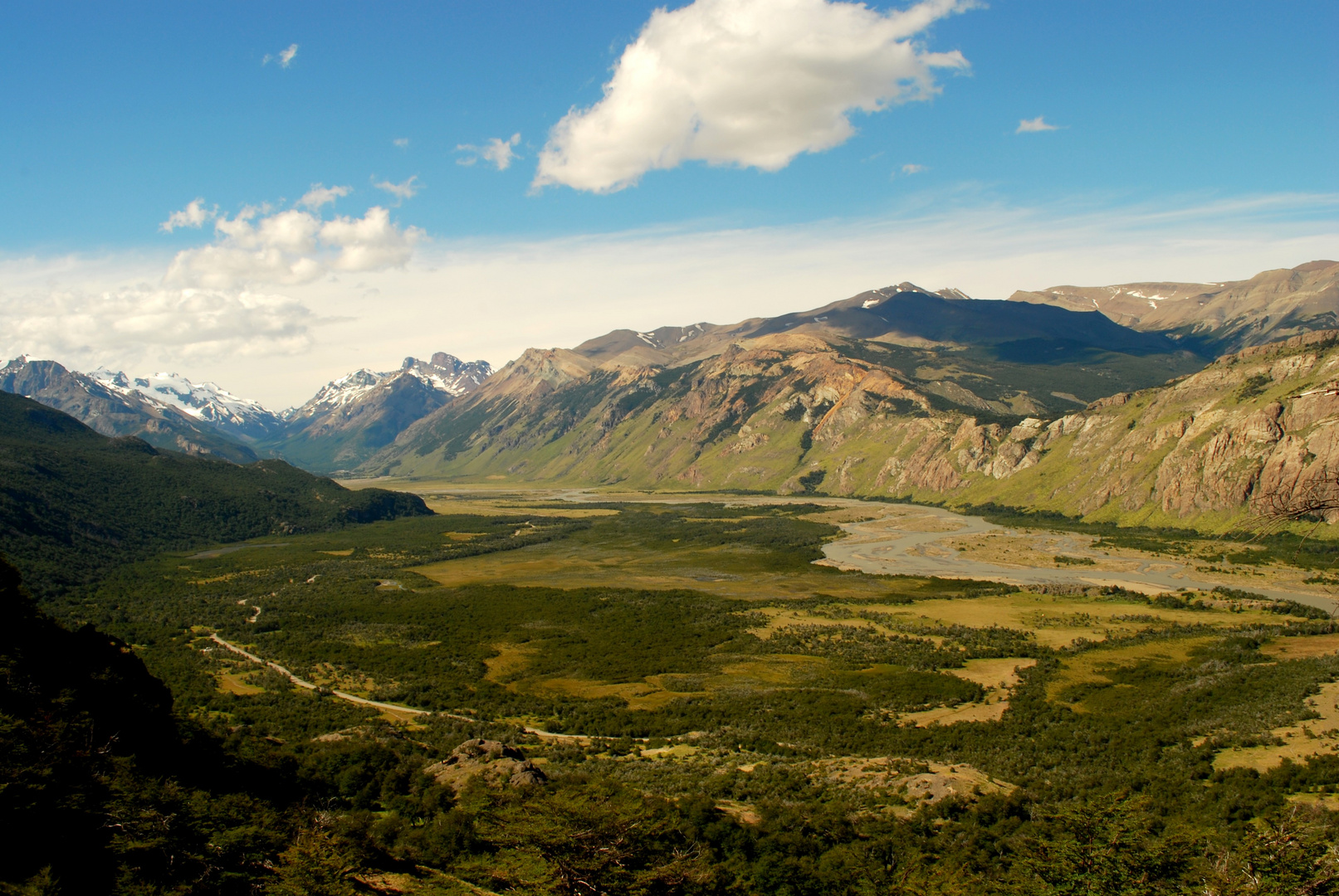 el valle del rio de las vueltas - El Chalten