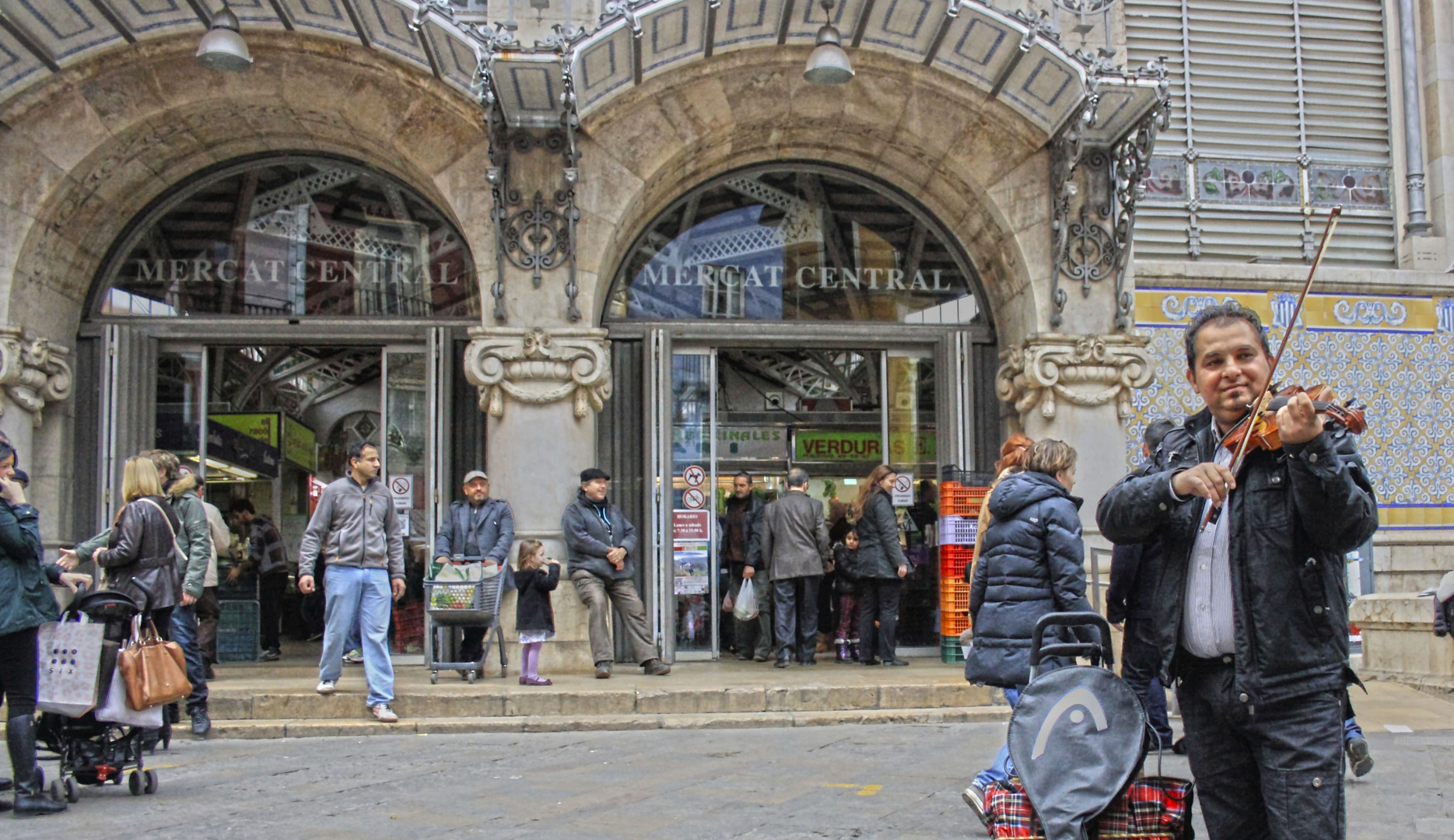 El violinista en el mercado