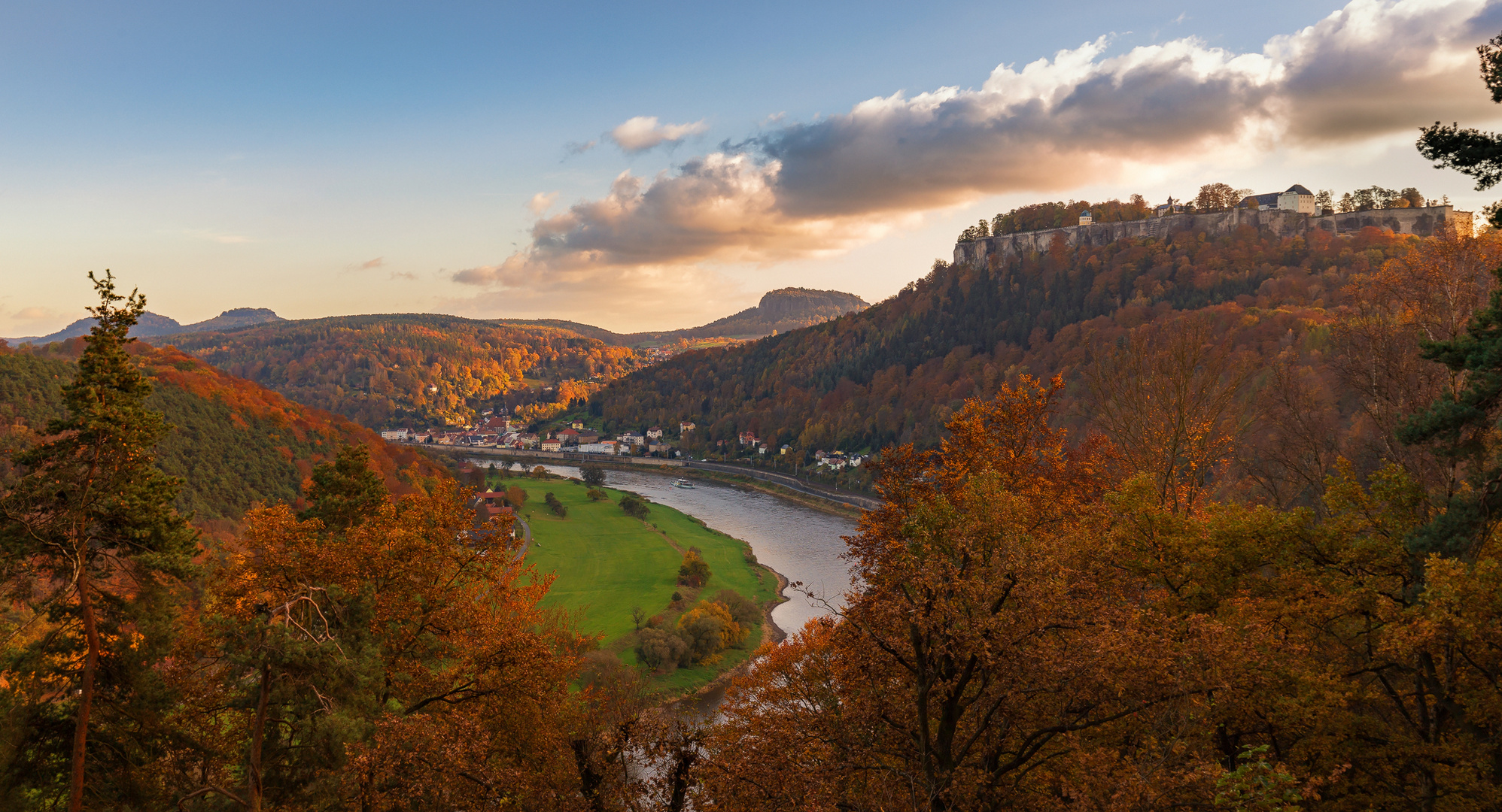 Elb-Kurve Festung Königstein 