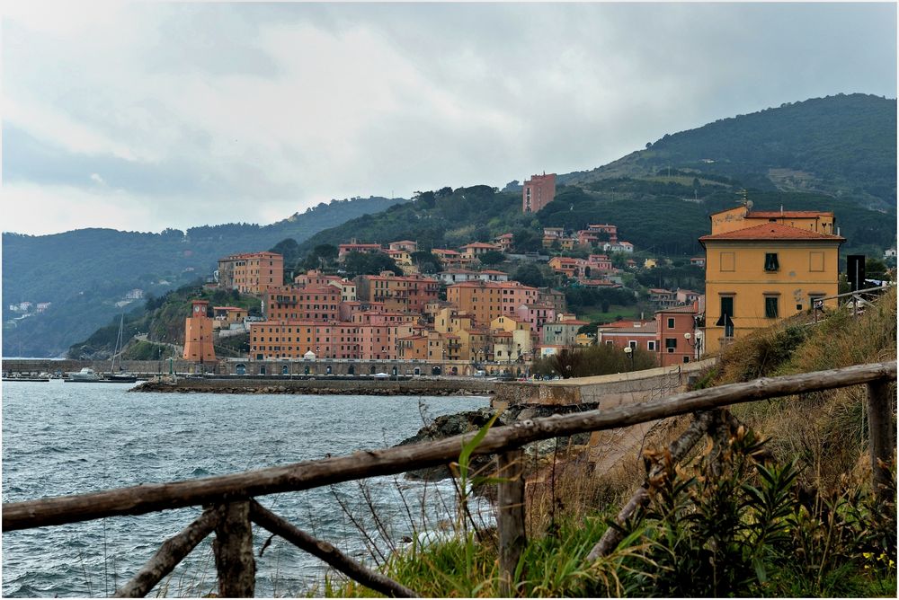 elba - bergarbeiterort rio marina