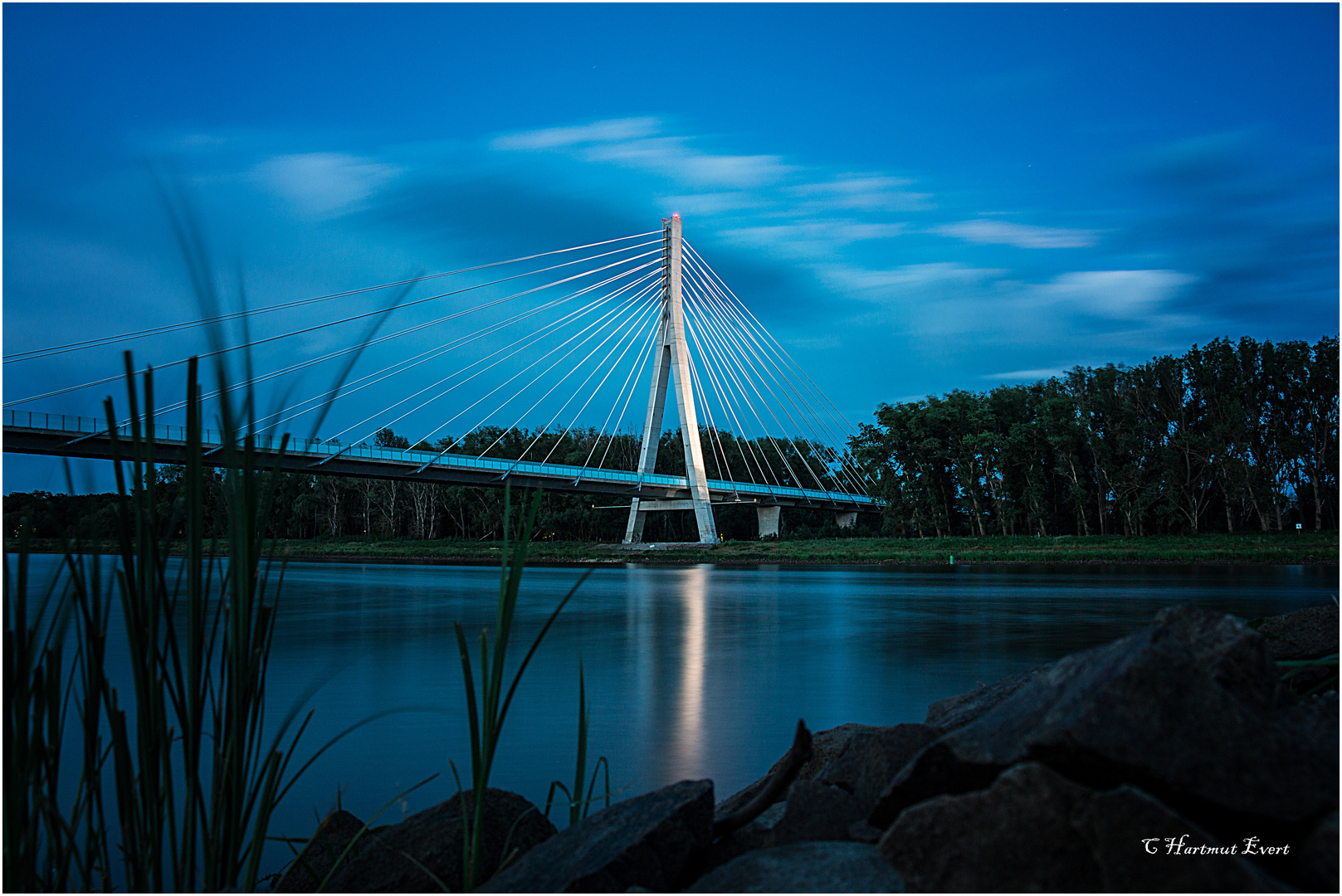 Elbauenbrücke in Schönebeck