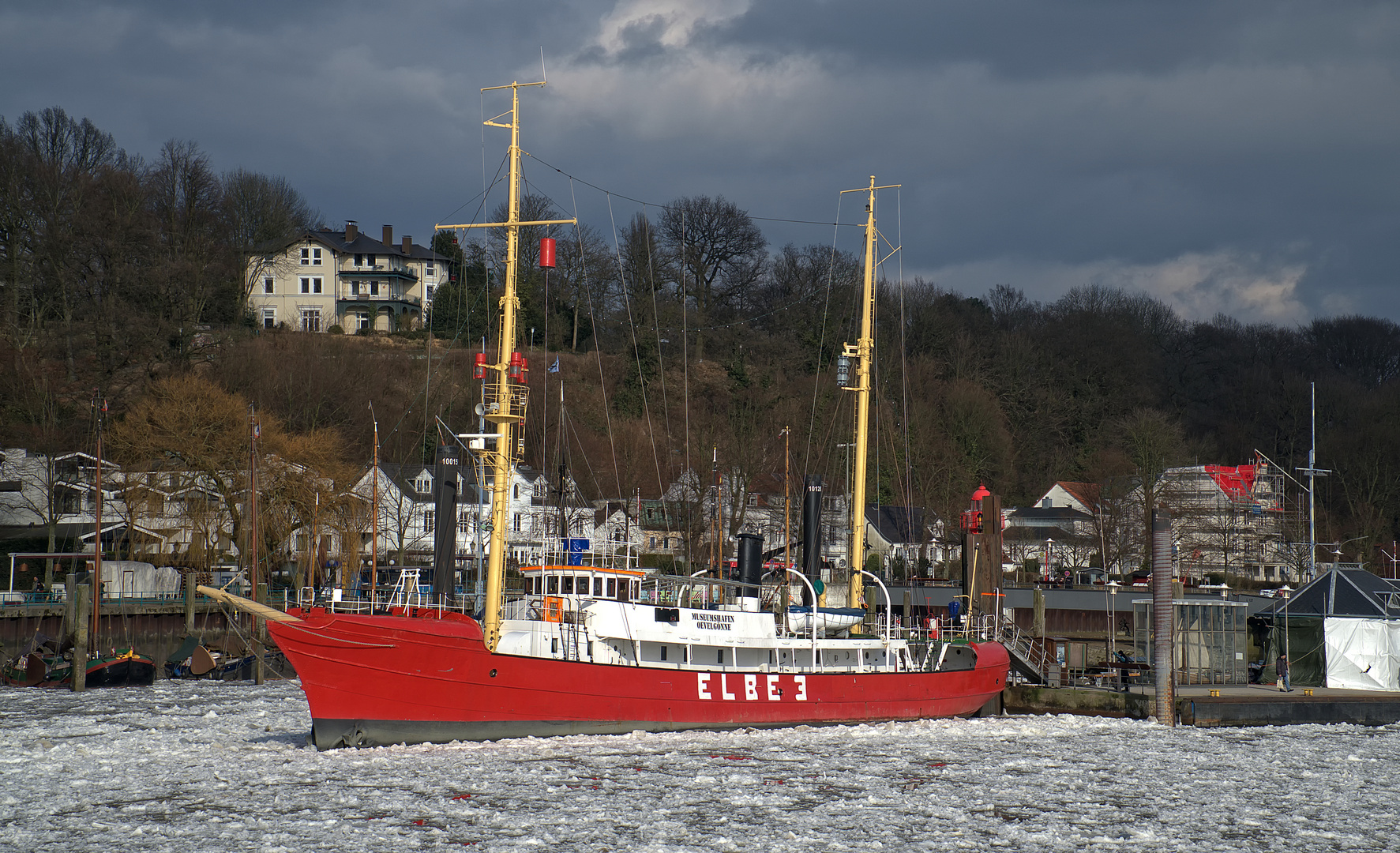 Elbe 3 im Eis