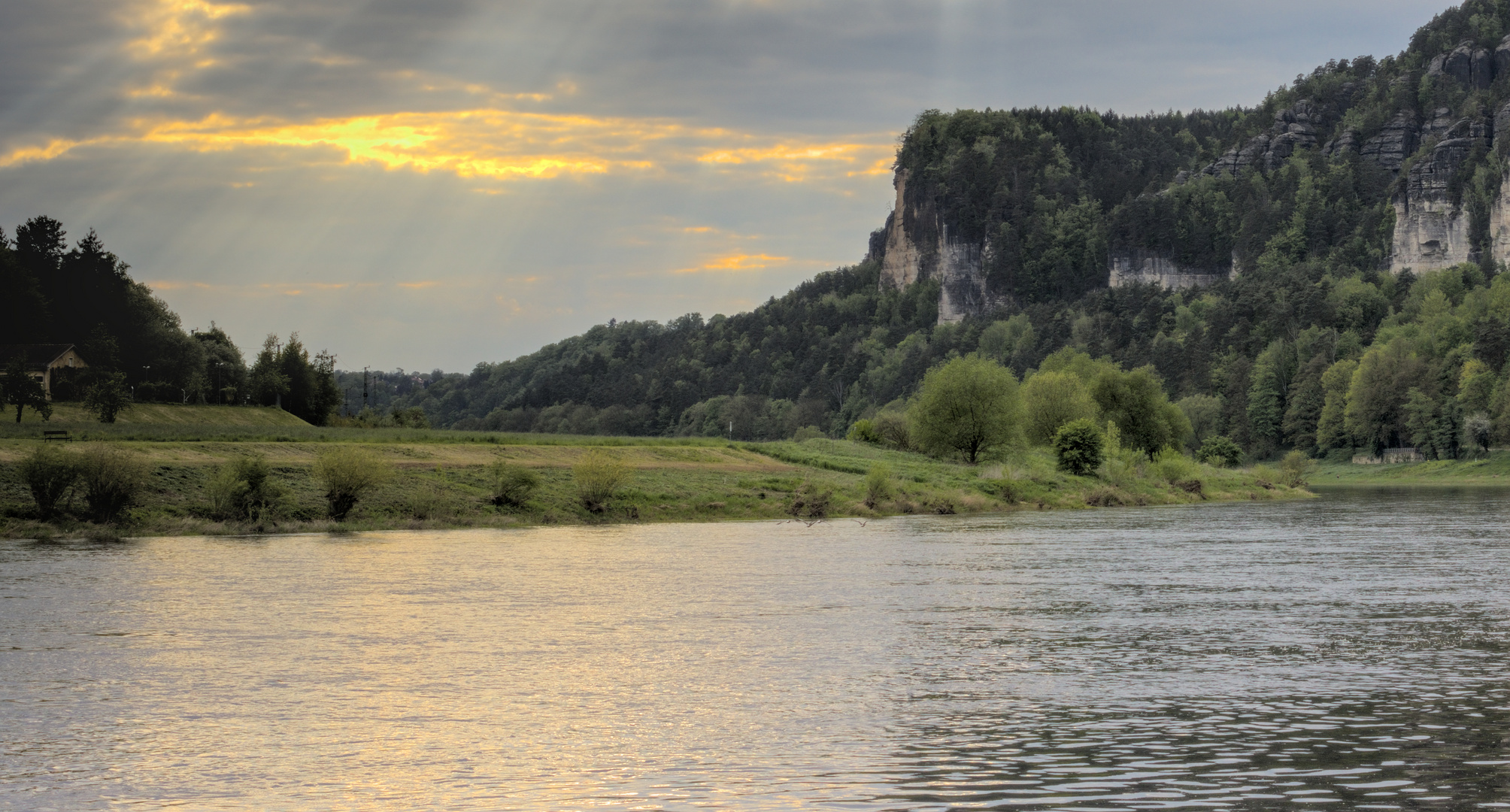 Elbe am Abend