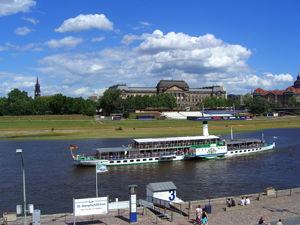 Elbe bei Dresden