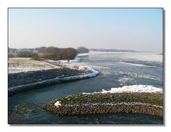 Elbe bei Gesthacht  im Winter