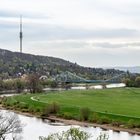 Elbe, Blaues Wunder, Fernsehturm und die Osterspaziergänger