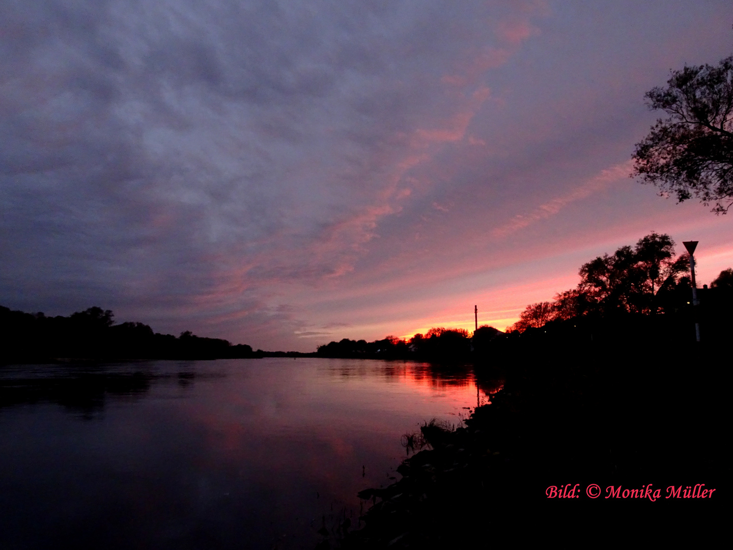 Elbe im Abendgewand