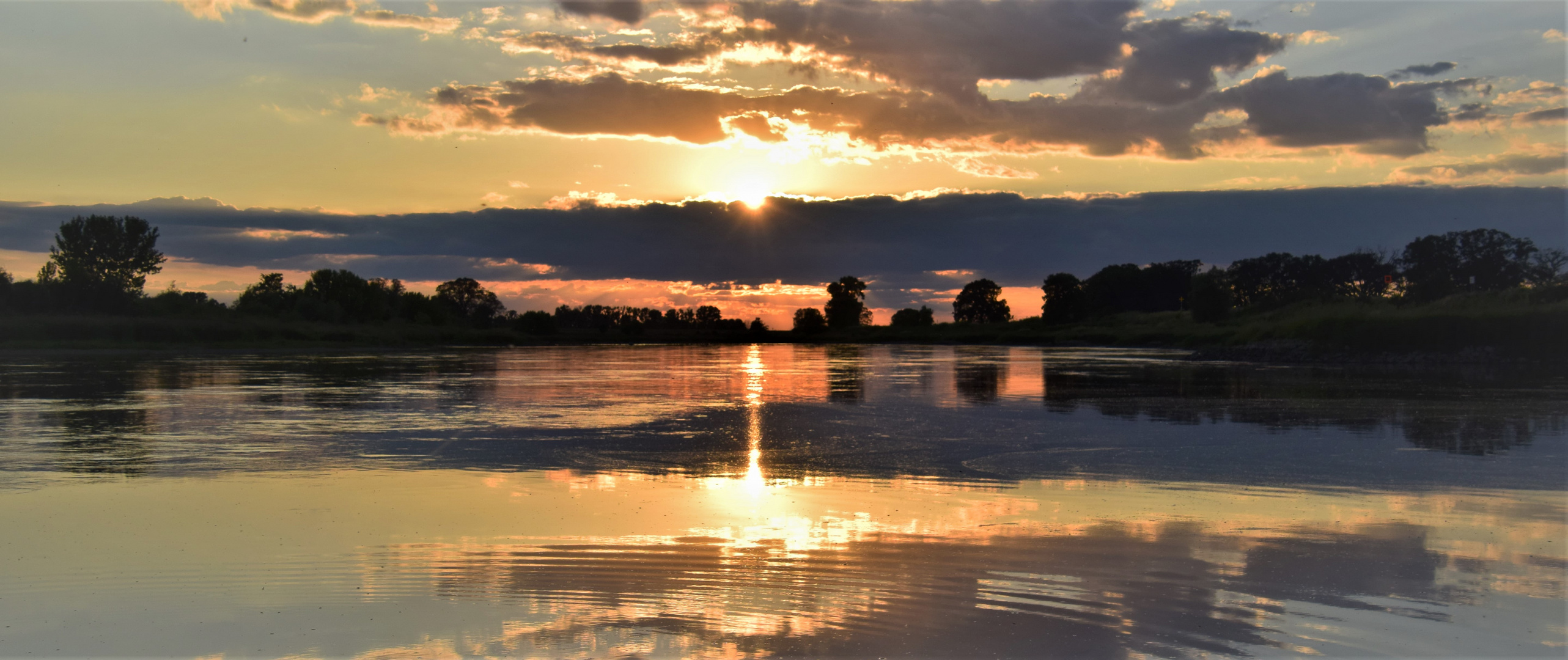 Elbe in Abendstimmung 2