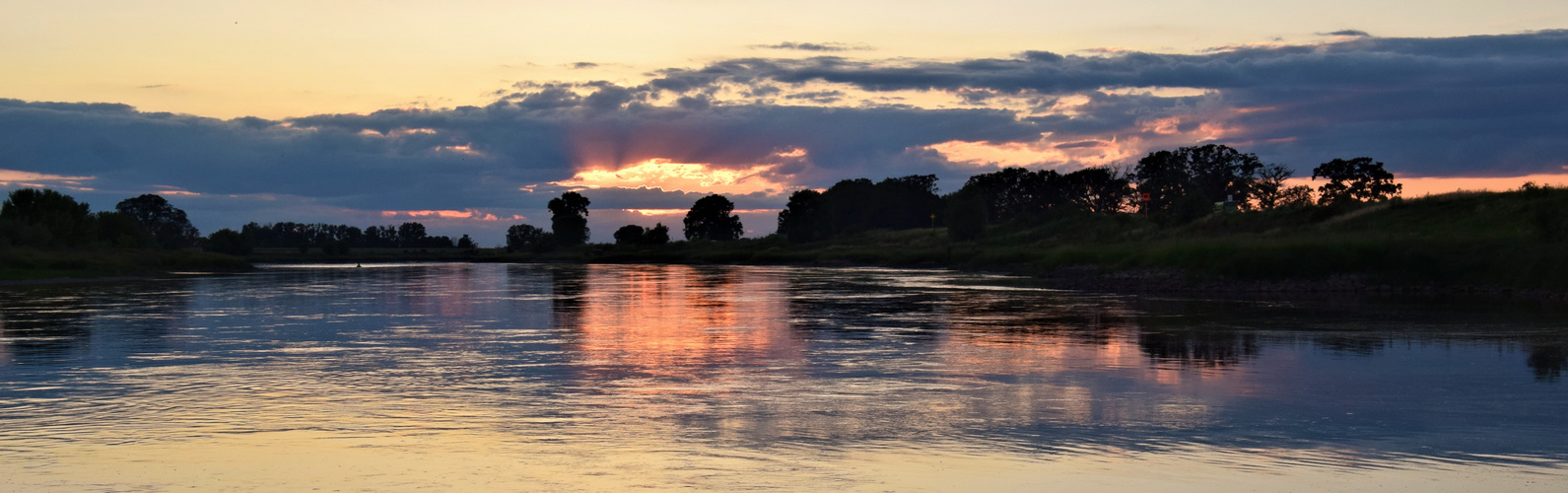 Elbe in Abendstimmung 4