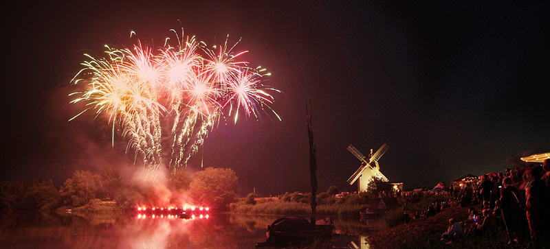 Elbe in Flammen