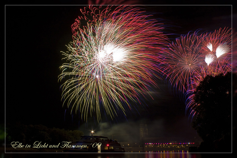 Elbe in Licht und Flammen 2009