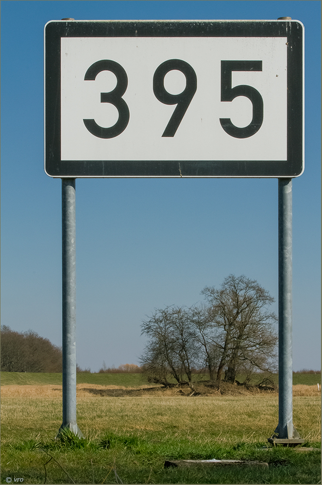 Elbe Kilometer 395