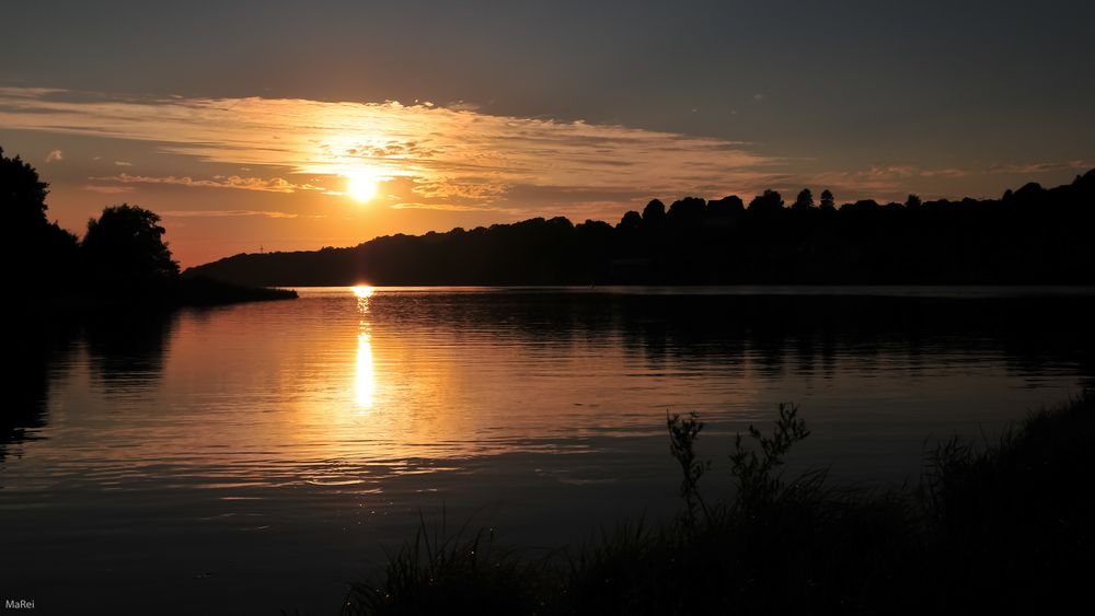 Elbe-Radwanderweg IV - Glut über der Elbe