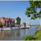 Elbe - Radweg (kleiner Yachthafen in Freiburg)