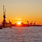 Elbe ,Sonnenuntergang, Hafen