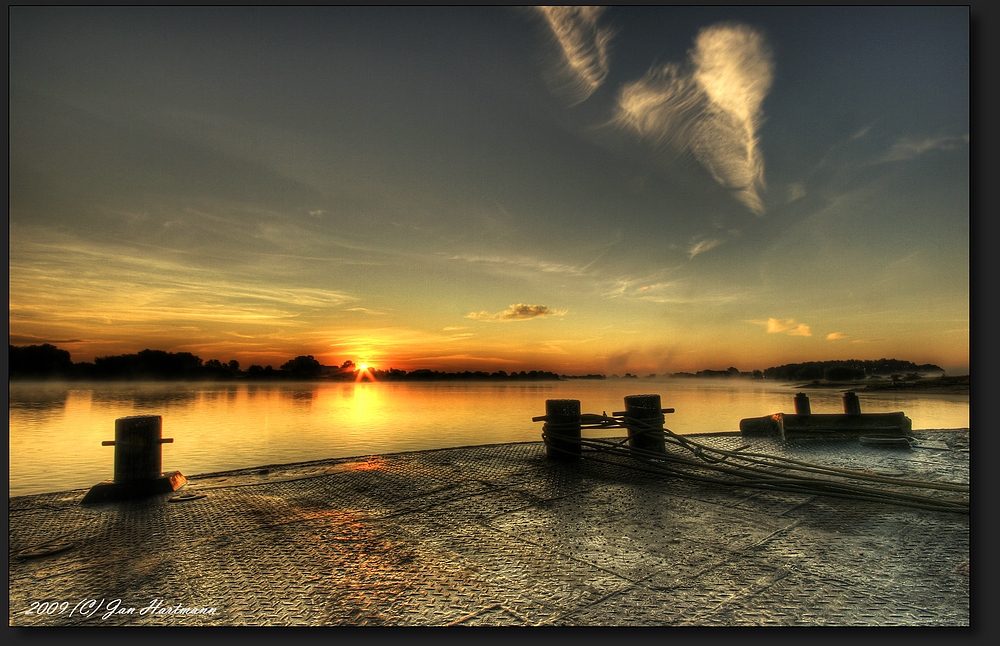 Elbe sunrise