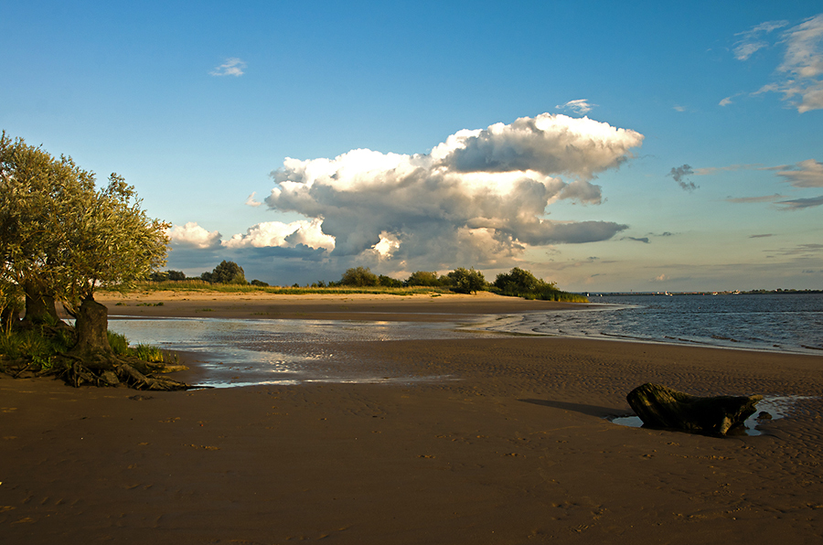 Elbeabendstrandspaziergang