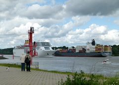 Elbeblick vor Finkenwerder