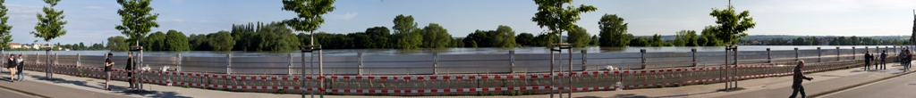 Elbehochwasser 2013 - Die Idylle trügt